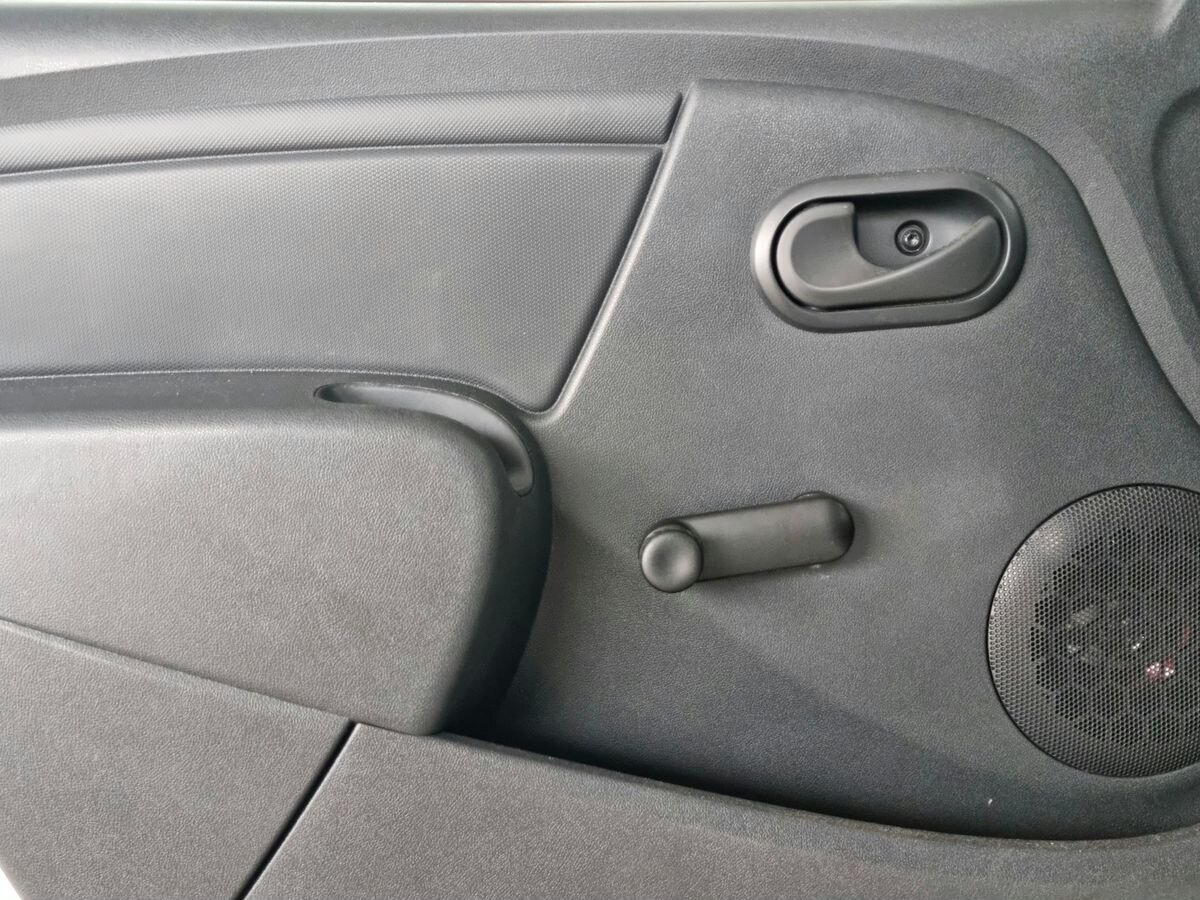 Lada Largus Standard (5 мест) 2019 г.в., 90 457 км.