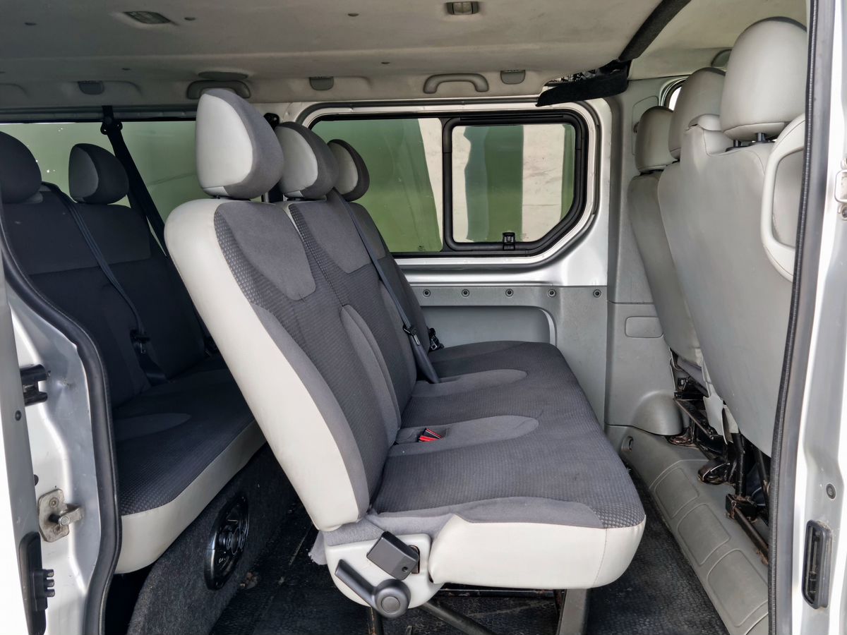 Opel Vivaro 999 2008 г.в., 368 674 км.