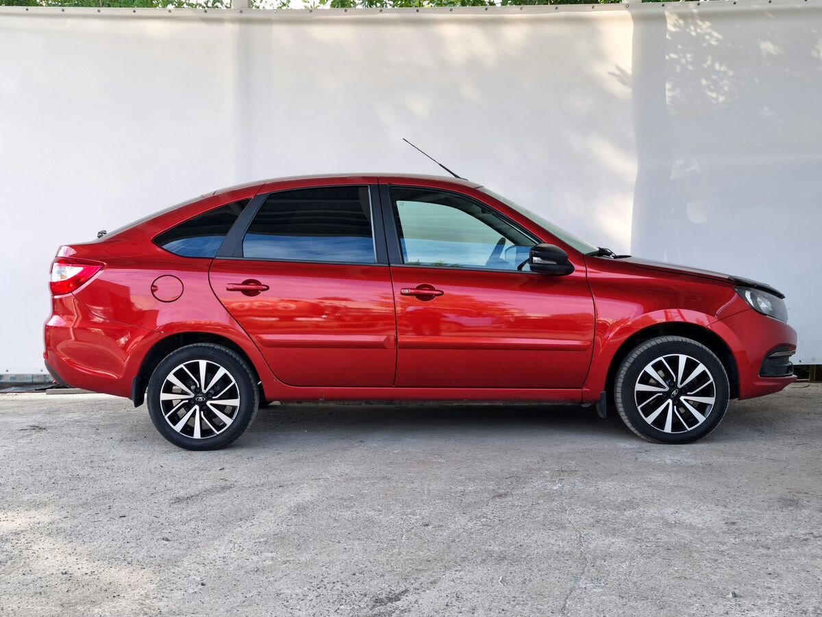 Lada Granta #Club 2021 г.в., 72 446 км.