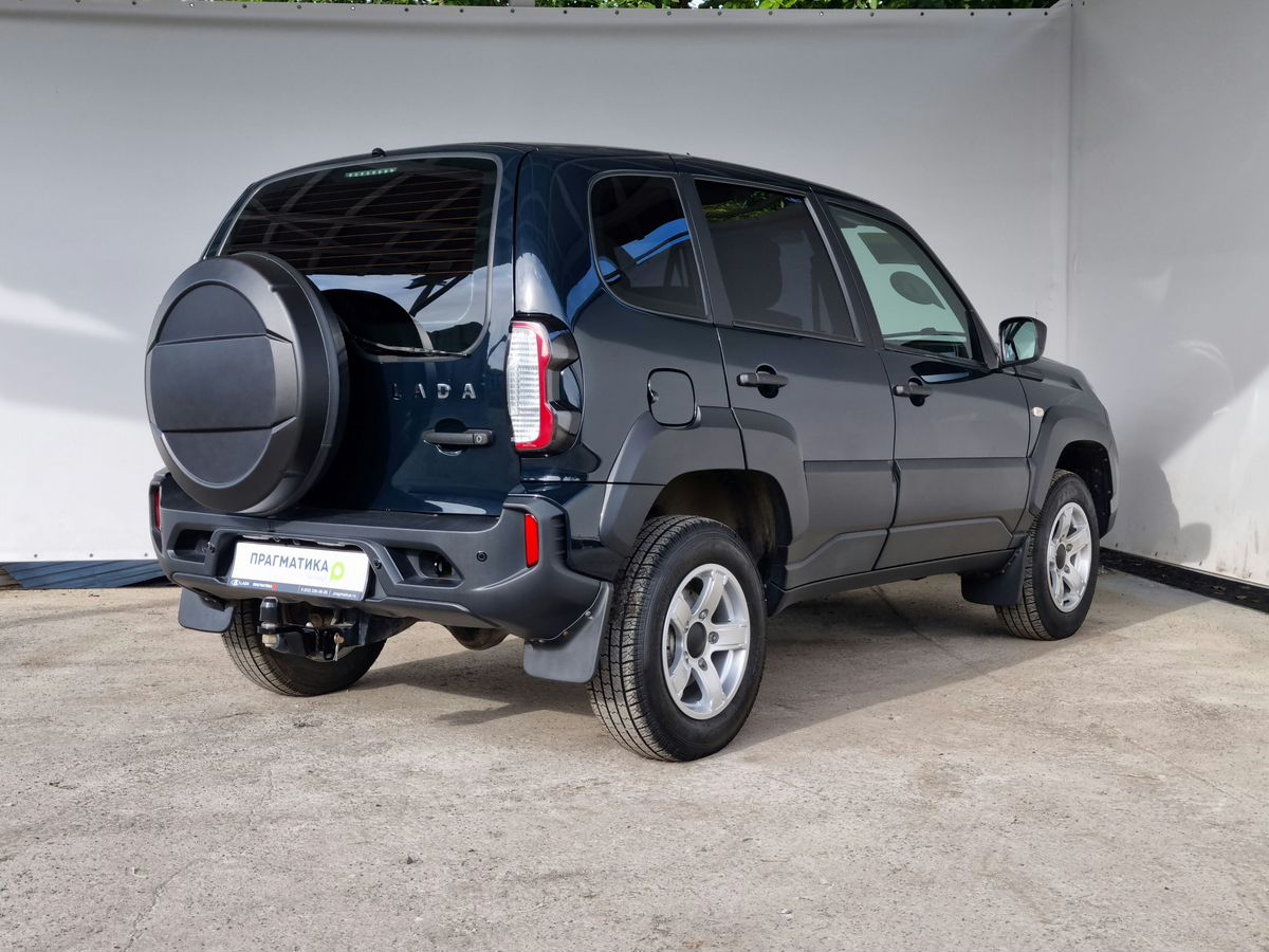 Lada Niva Travel BLACK'24 (2023-2024) 2024 г.в., 21 877 км.