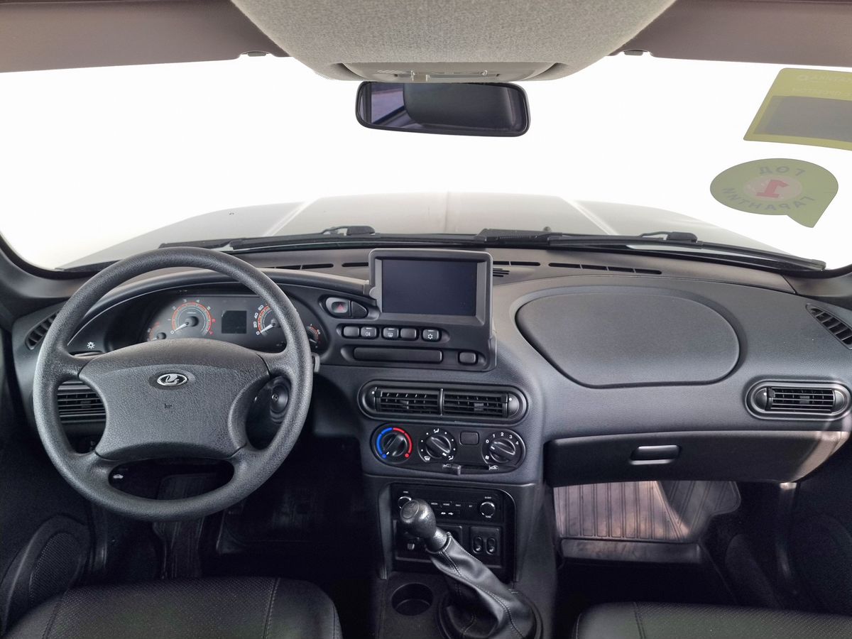 Lada Niva Travel BLACK'24 (2023-2024) 2024 г.в., 21 877 км.