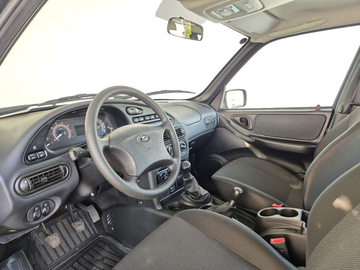 Lada Niva Travel Classic'24 2024 г.в., 4 000 км.