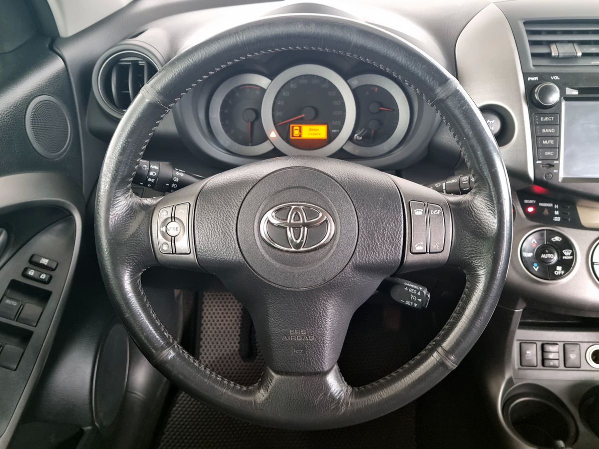 Toyota RAV4 Сол 2010 г.в., 189 000 км.