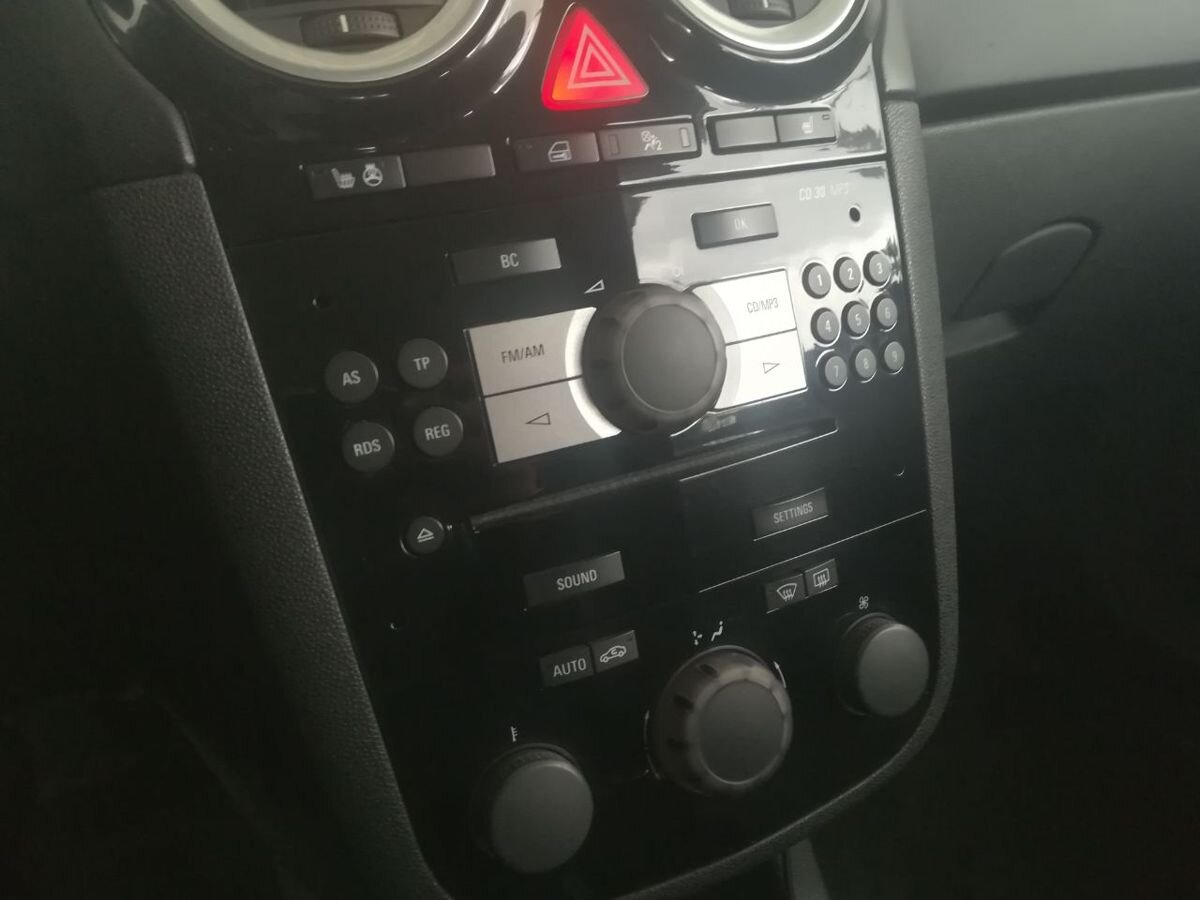 Opel Corsa Cosmo 2008 г.в., 156 454 км.