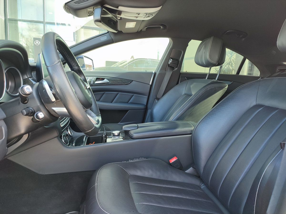 Mercedes-Benz CLS
