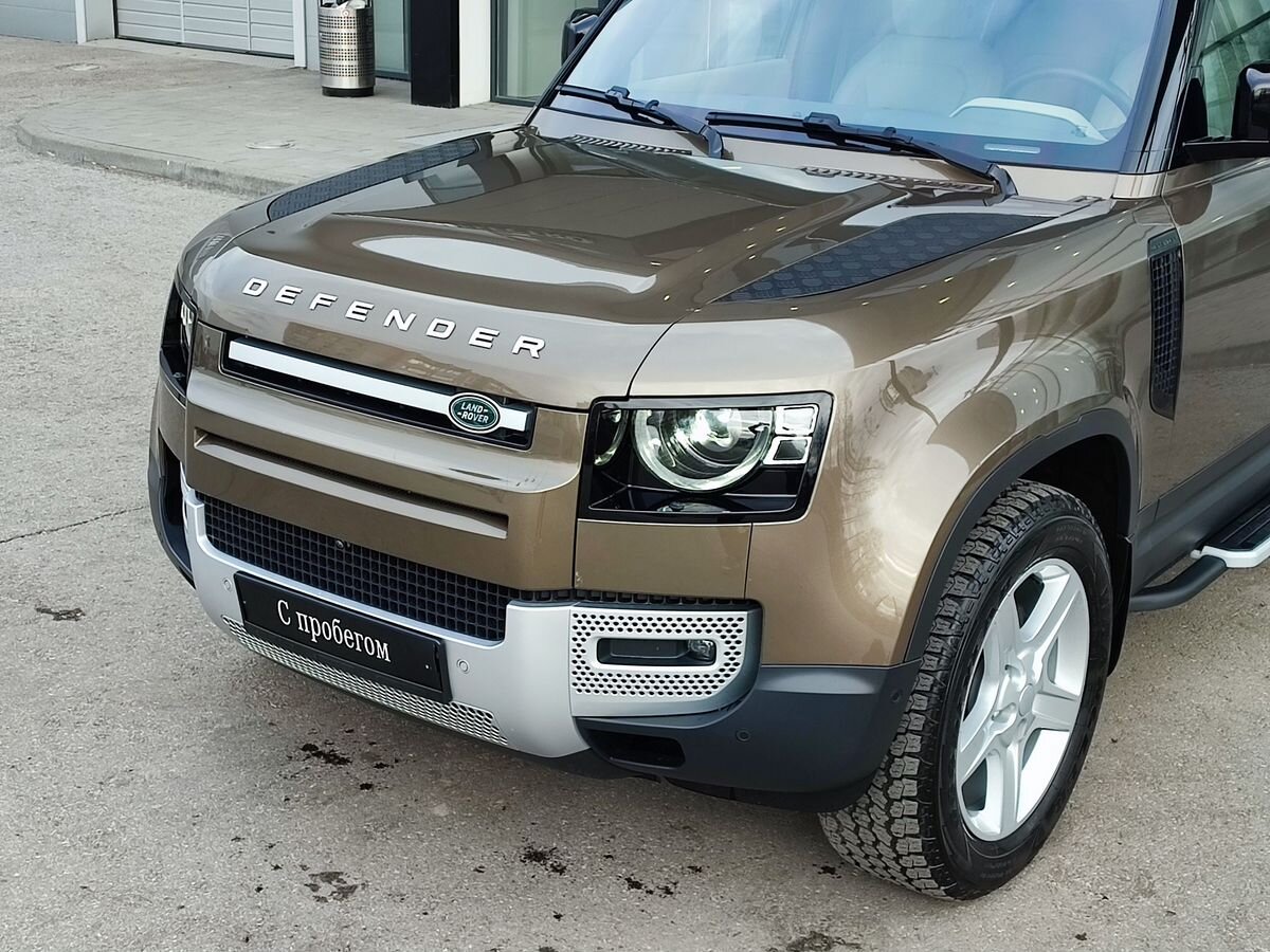 Land Rover Defender