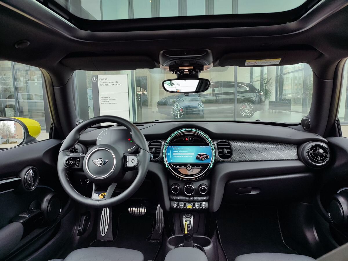 Mini Hatch