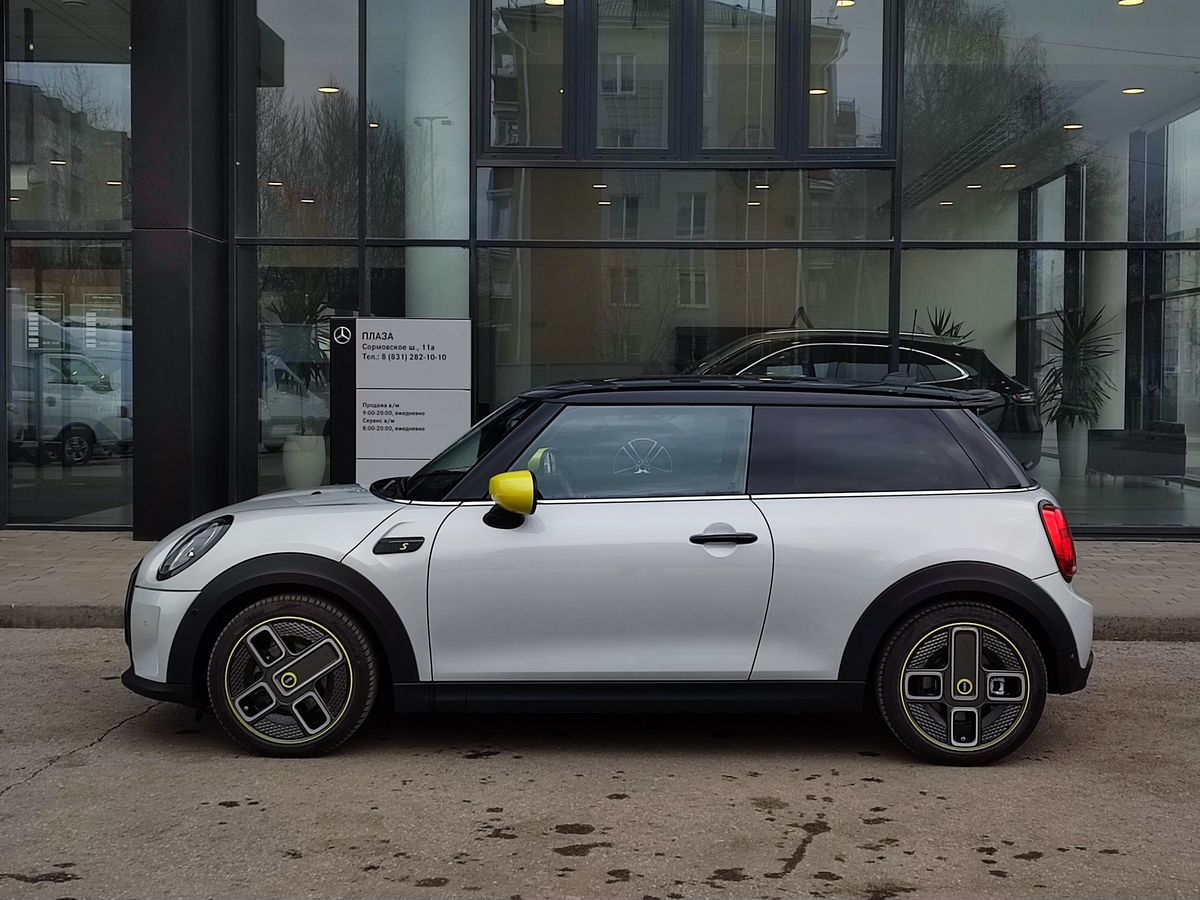 Mini Hatch