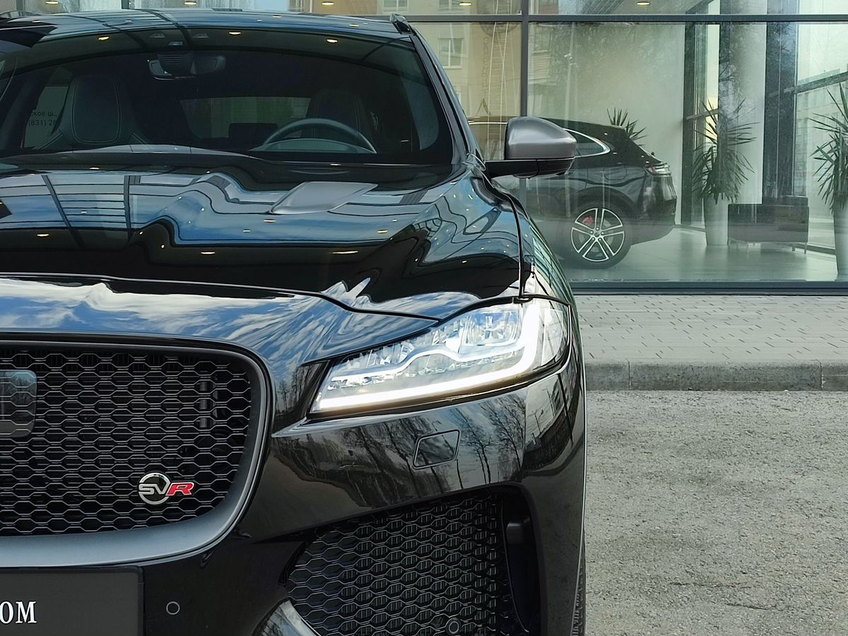 Jaguar F-Pace