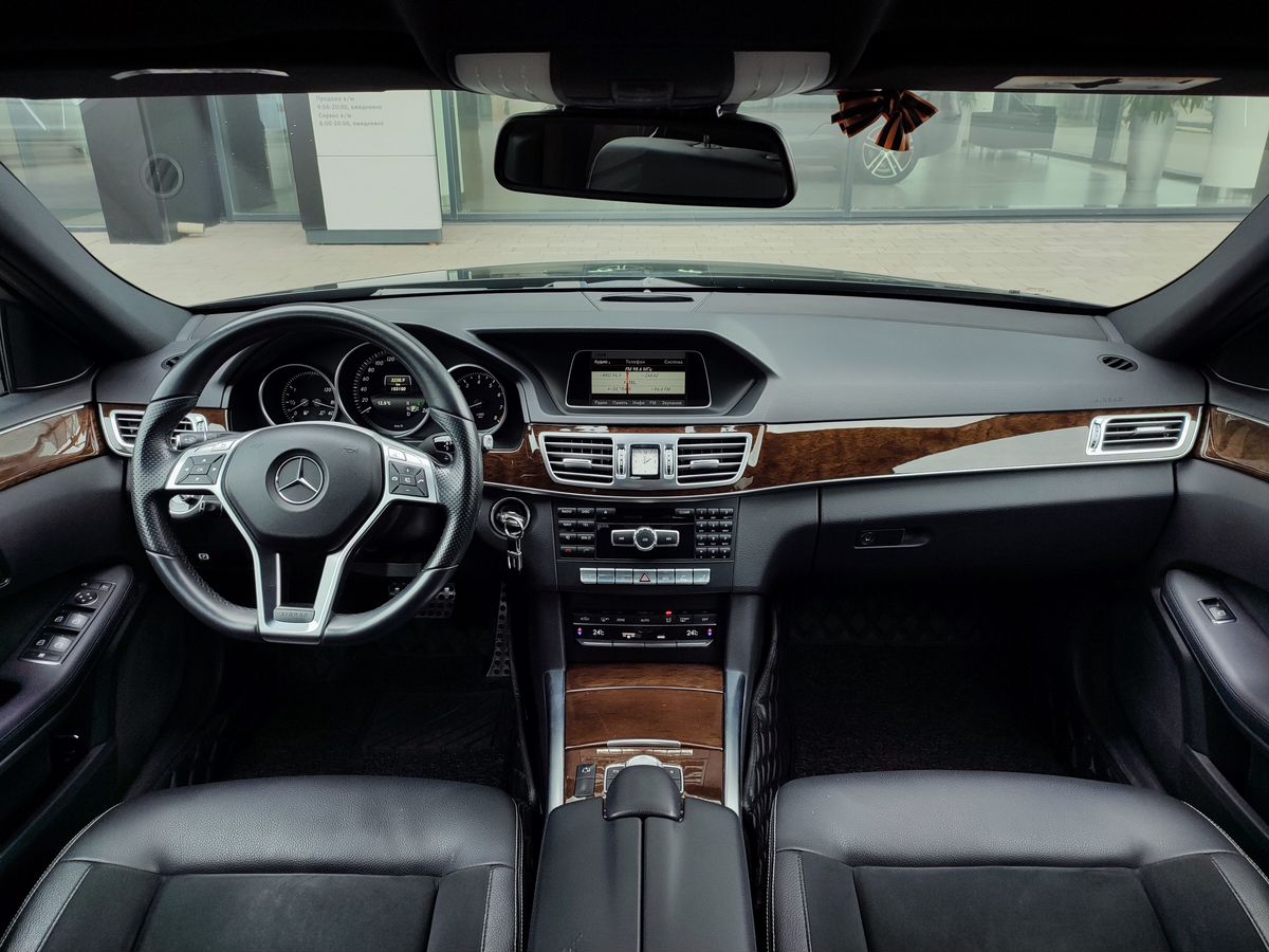 Mercedes-Benz E-Класс