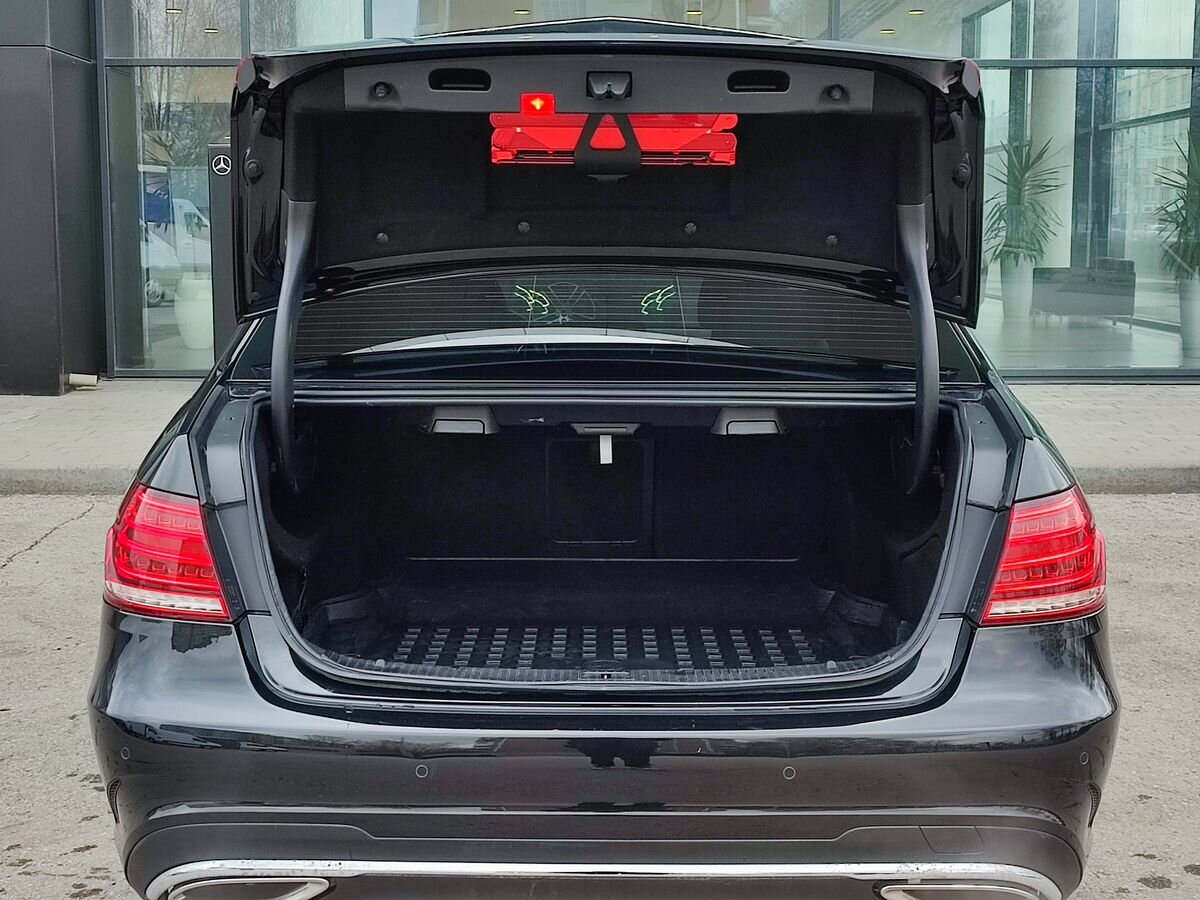 Mercedes-Benz E-Класс