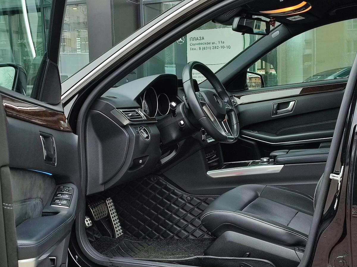 Mercedes-Benz E-Класс