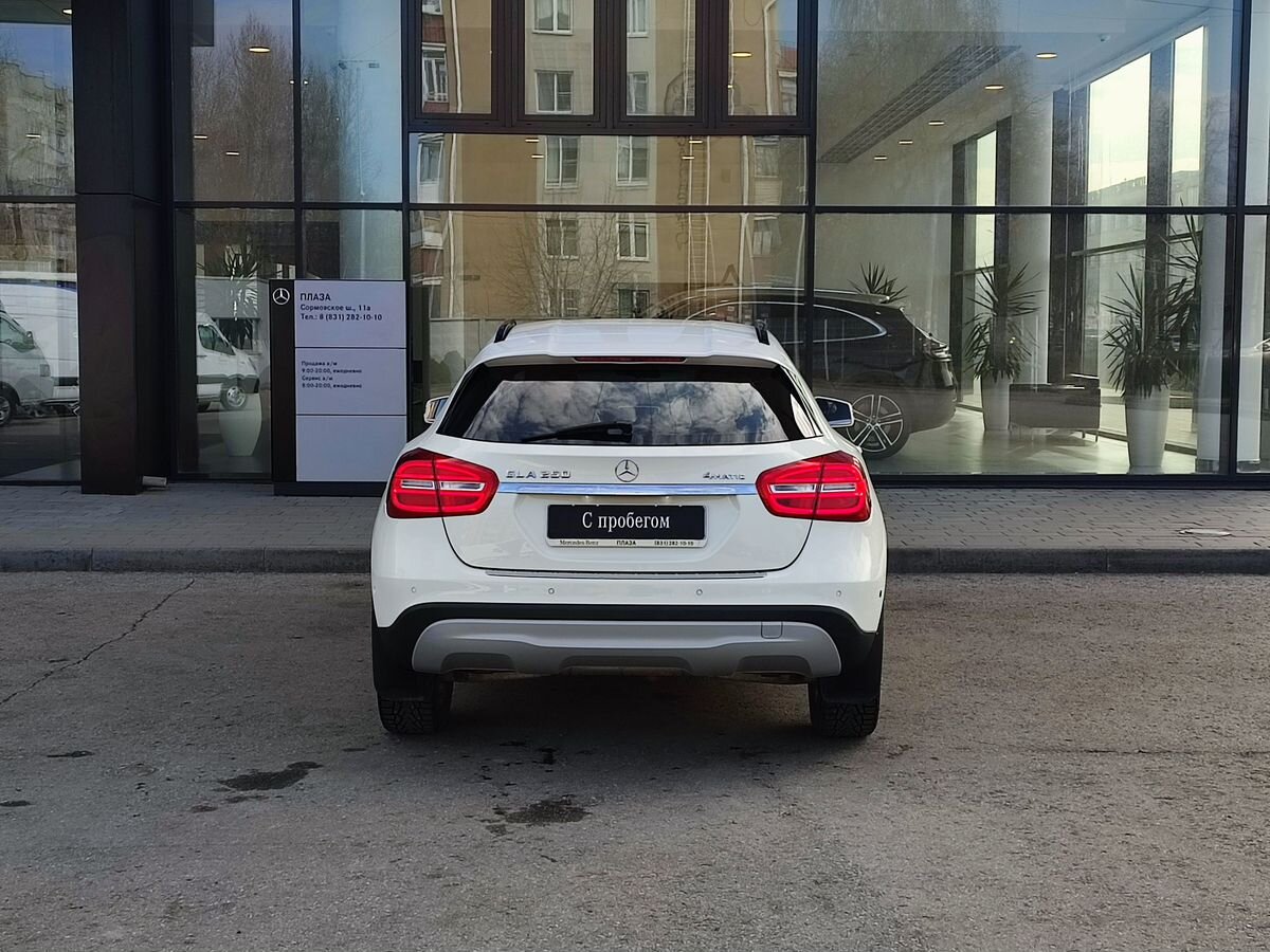 Mercedes-Benz GLA