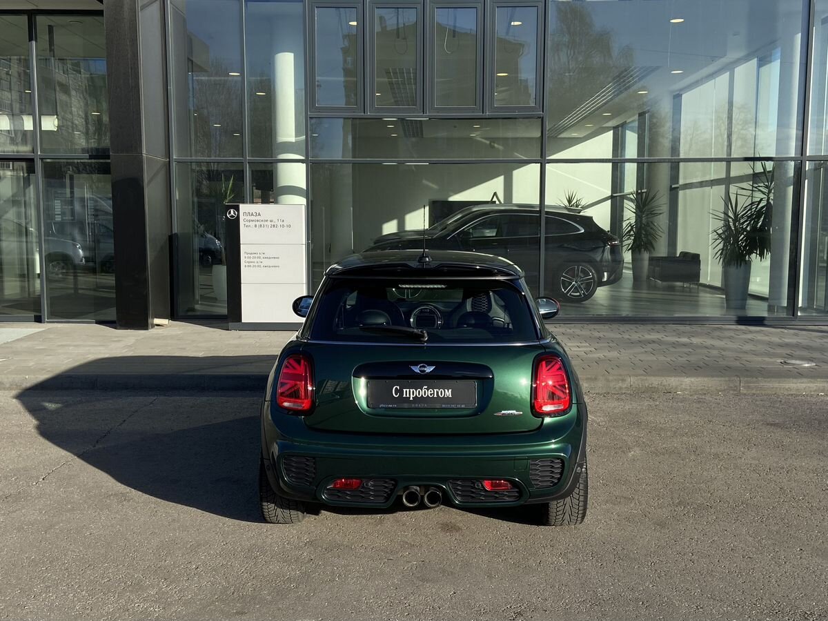 Mini Hatch