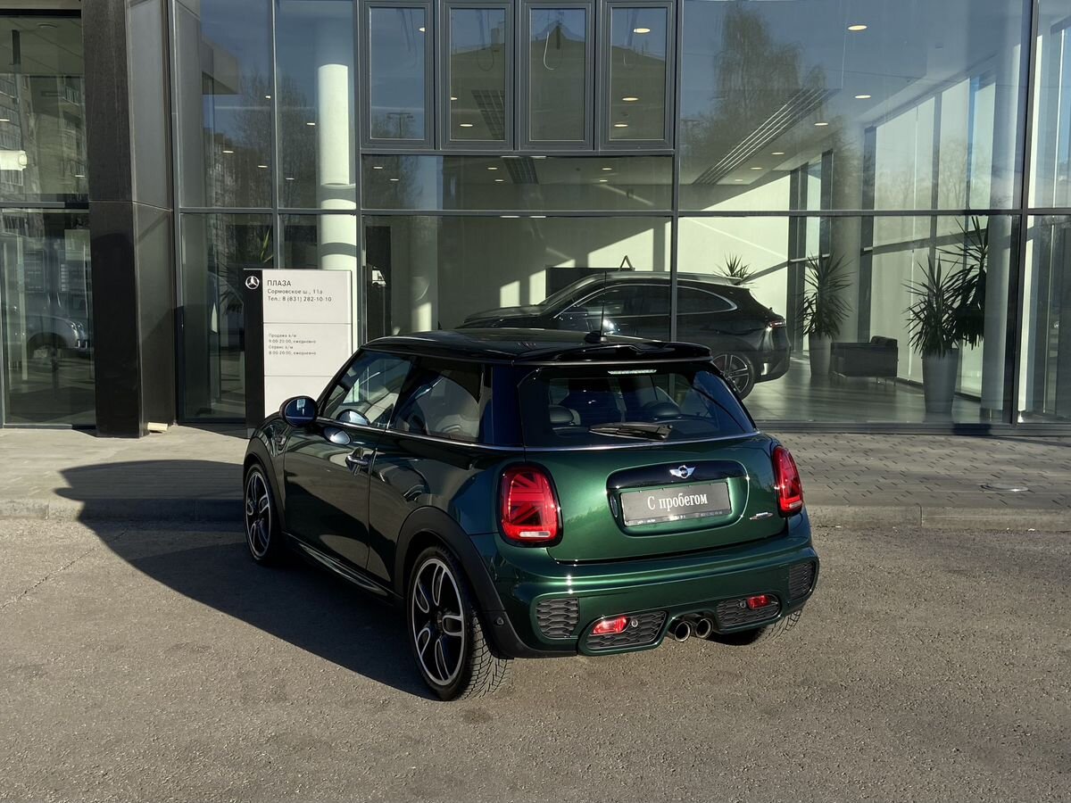 Mini Hatch