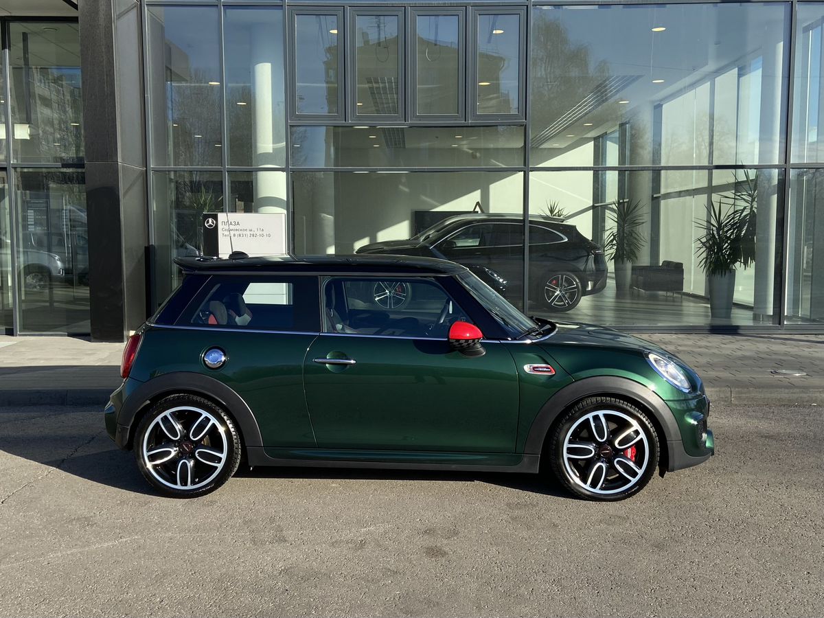 Mini Hatch