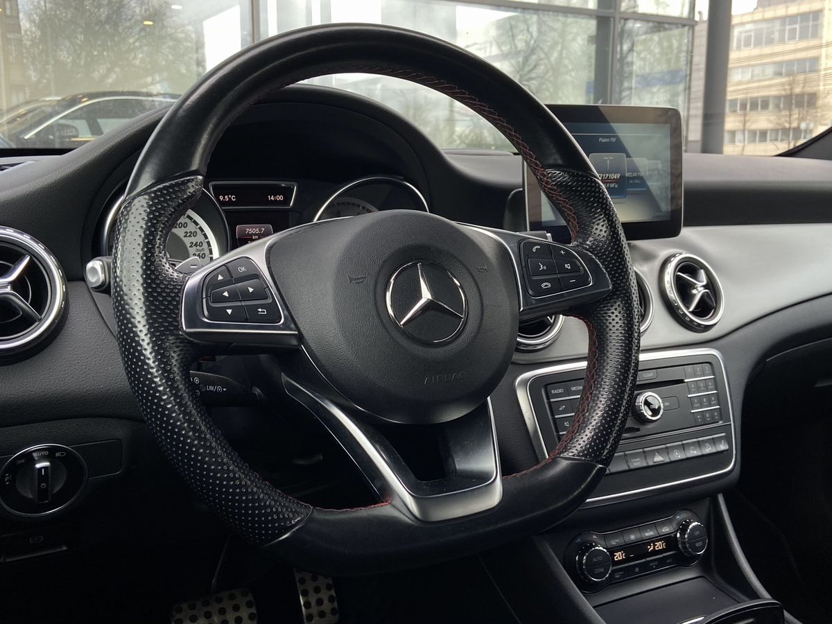 Mercedes-Benz GLA