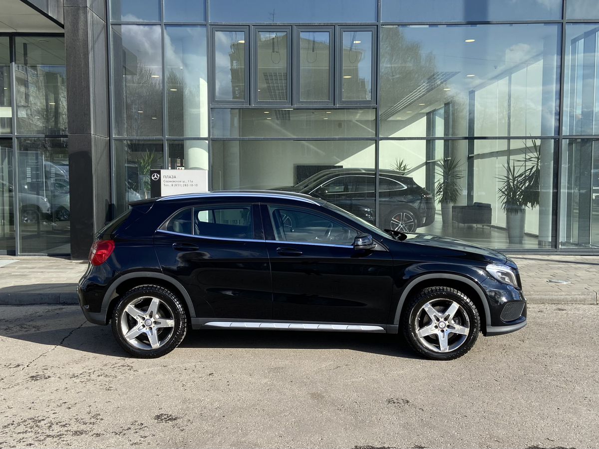 Mercedes-Benz GLA