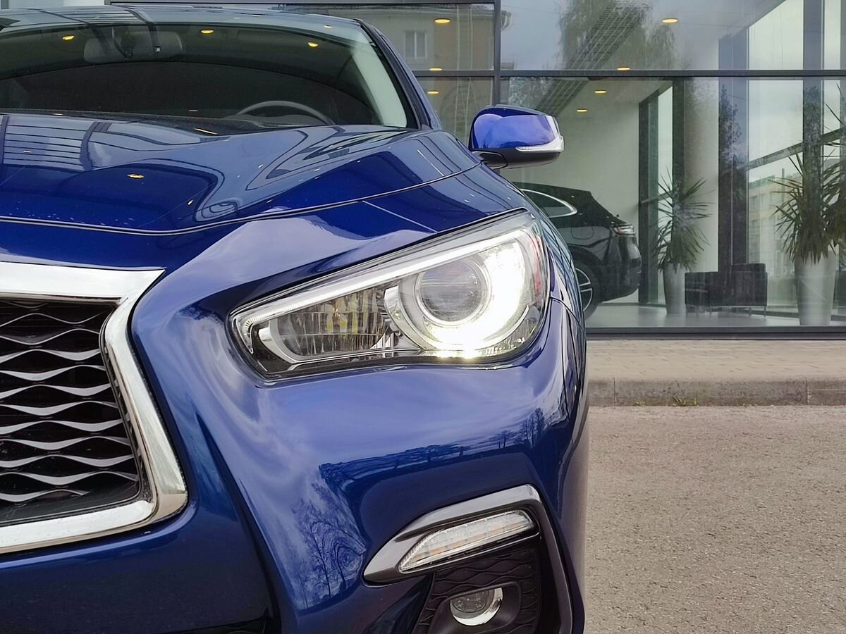 Infiniti Q50