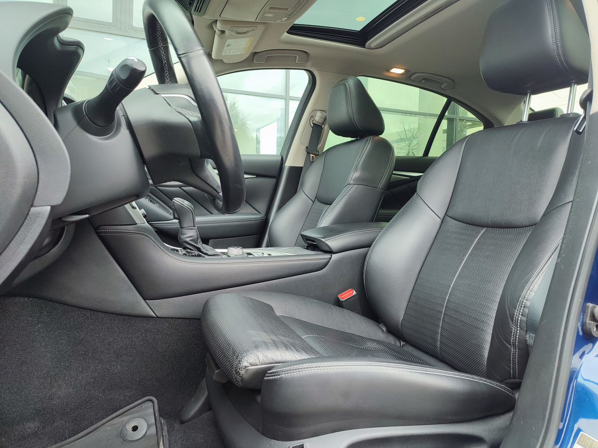 Infiniti Q50
