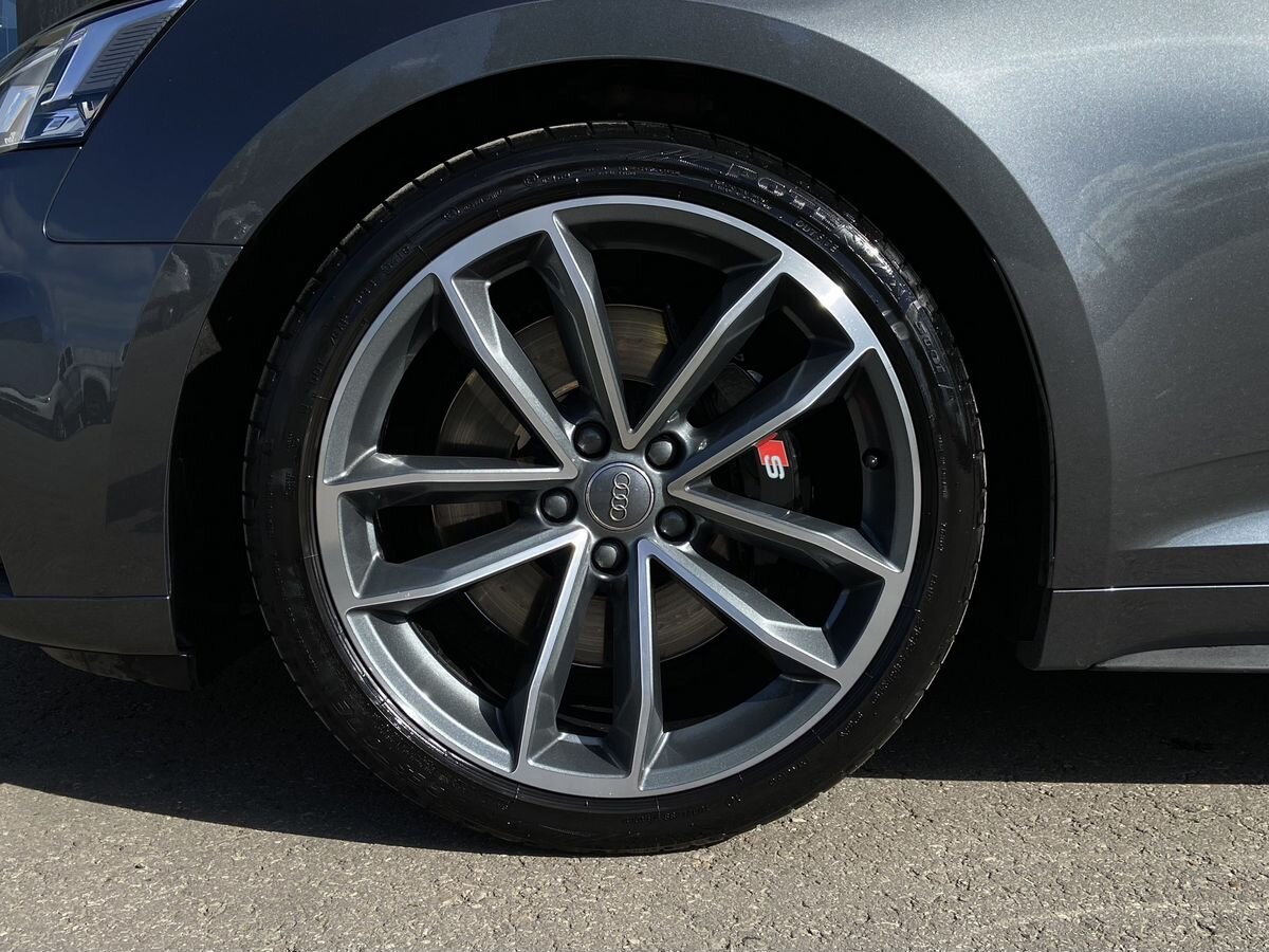 Audi S5