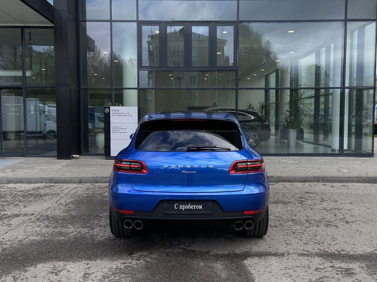 Porsche Macan