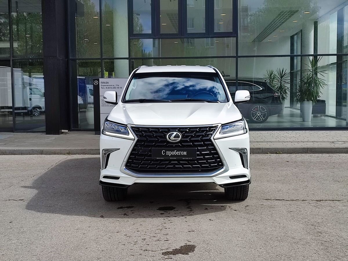 Lexus LX