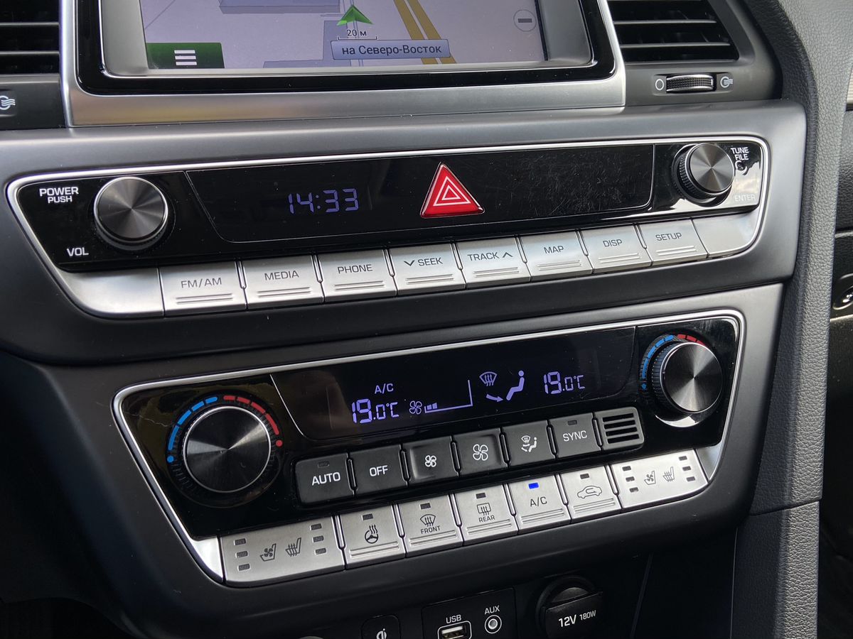 Hyundai Sonata