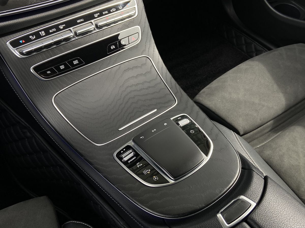 Mercedes-Benz E-Класс
