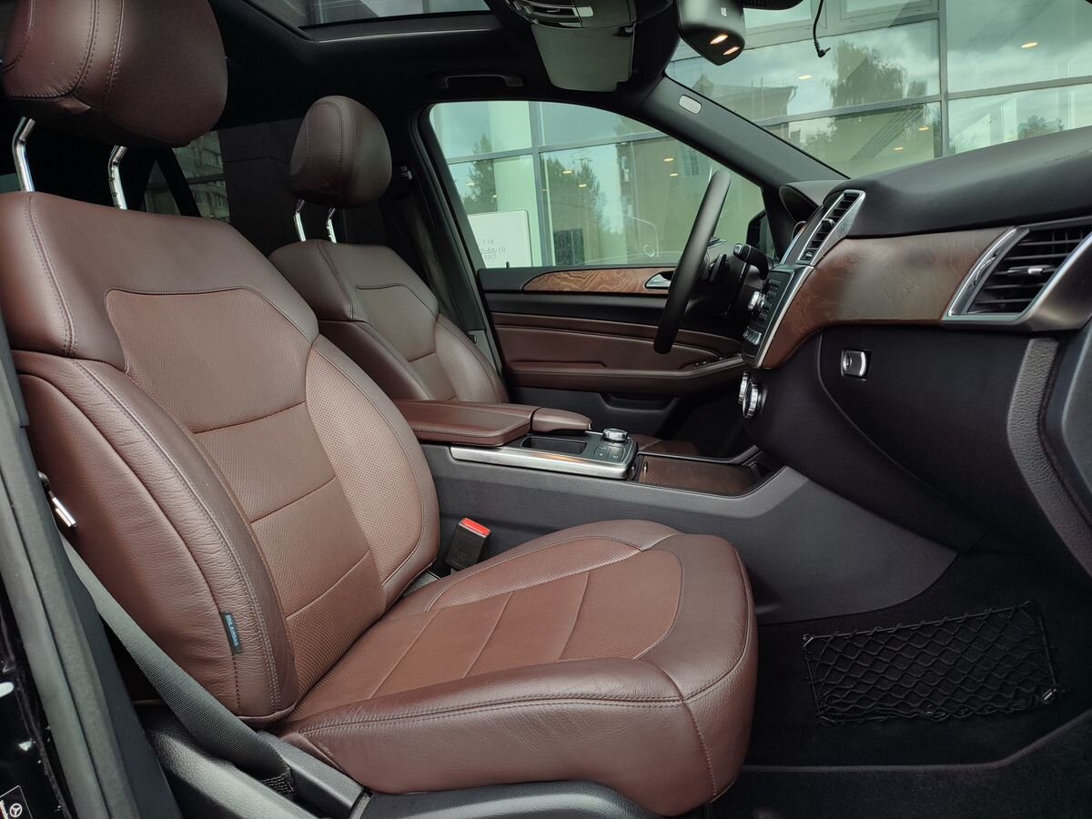 Mercedes-Benz M-Класс
