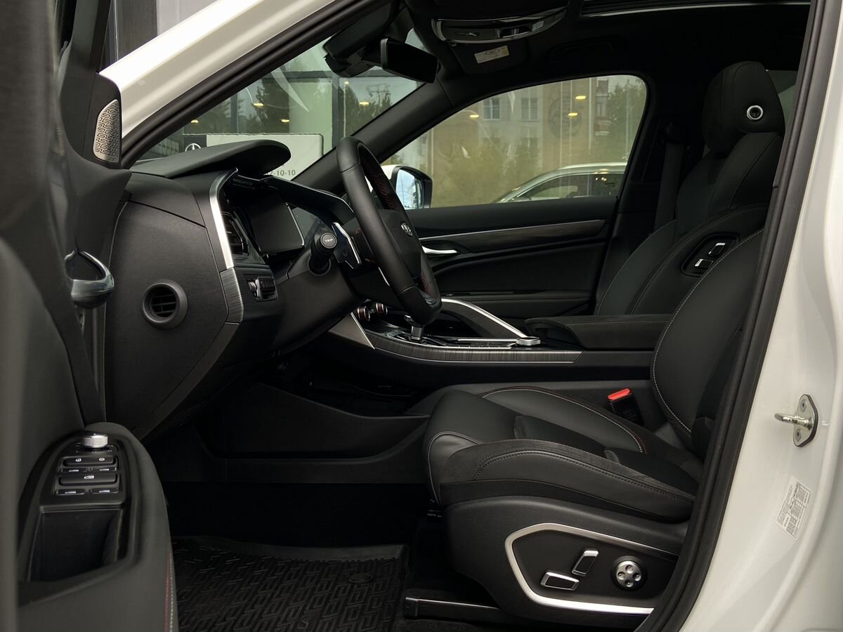 Geely Tugella