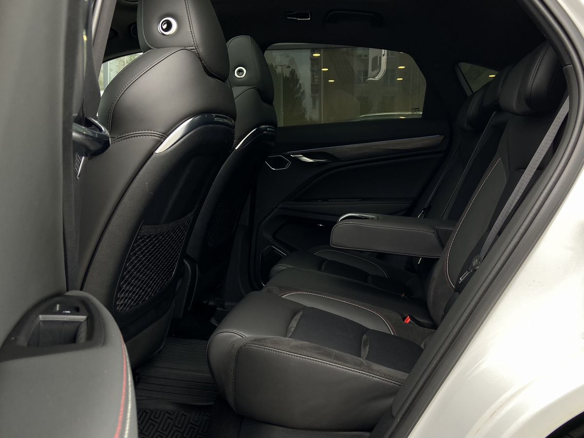 Geely Tugella