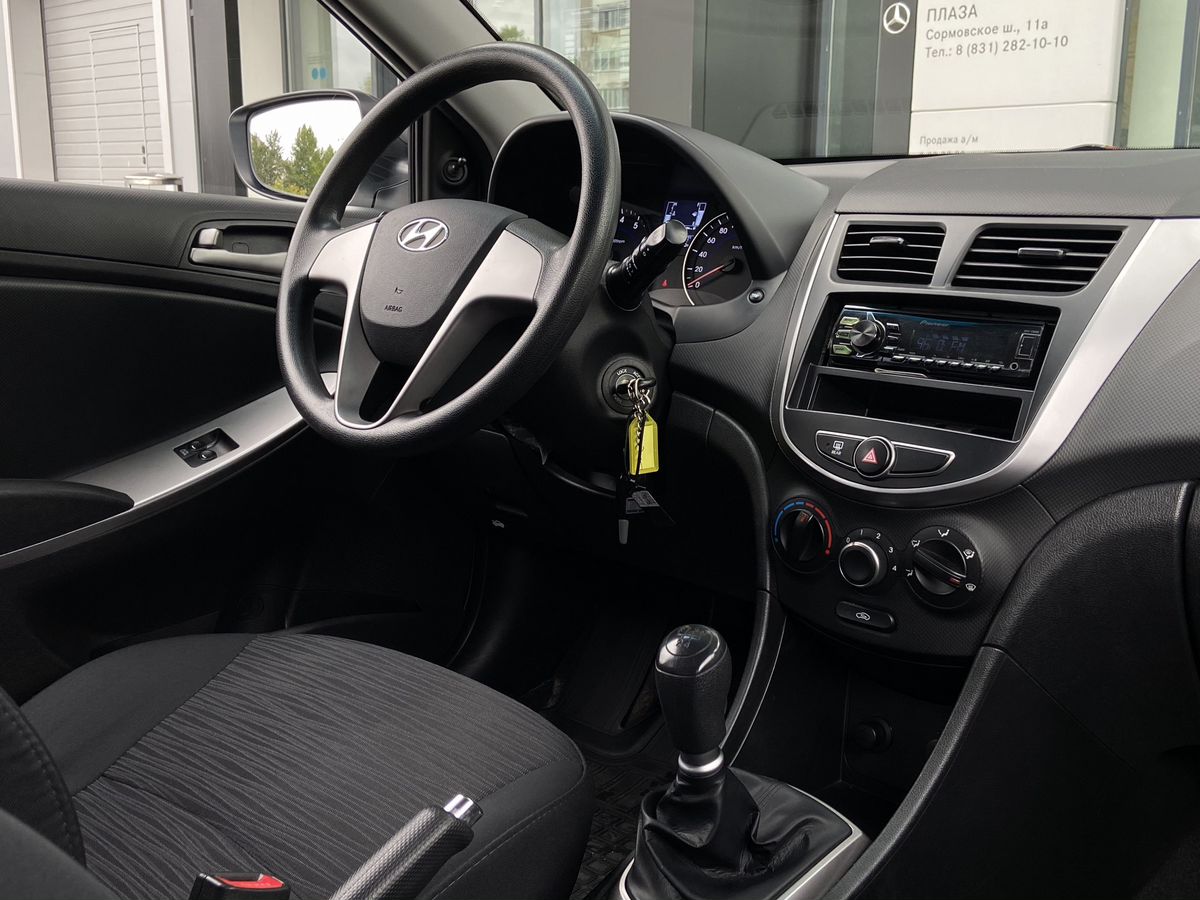Hyundai Solaris
