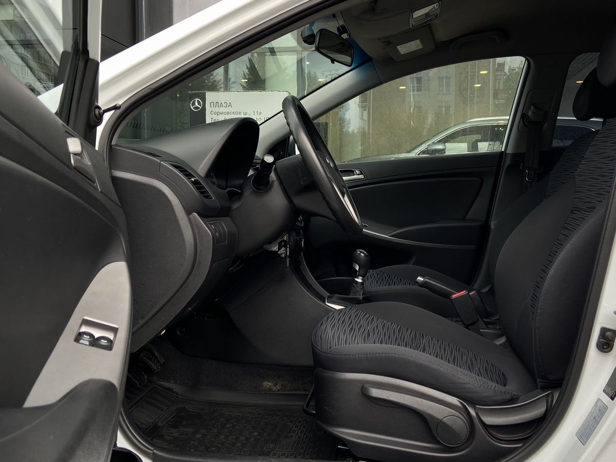 Hyundai Solaris