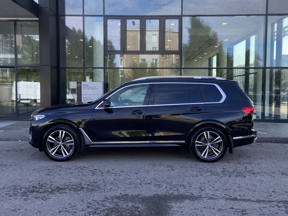 BMW X7