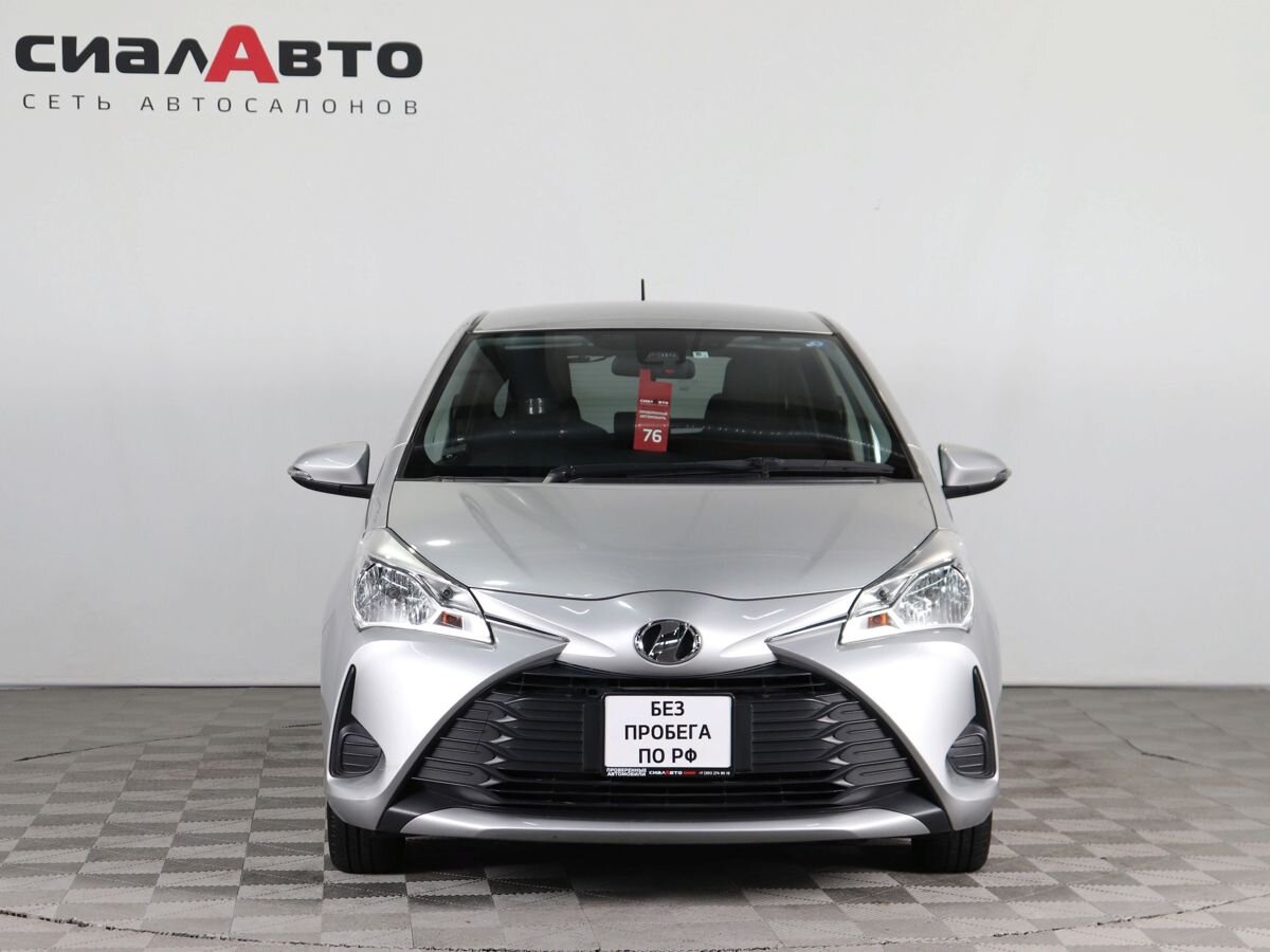 Купить б/у Toyota Vitz 2018 null г., с пробегом 76927 км в Красноярске:  цена 1120000