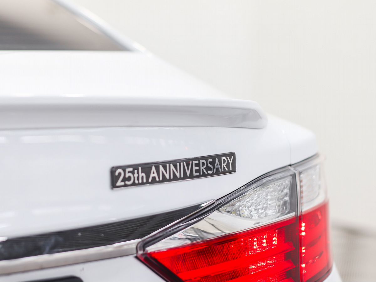 Lexus ES 2015 30