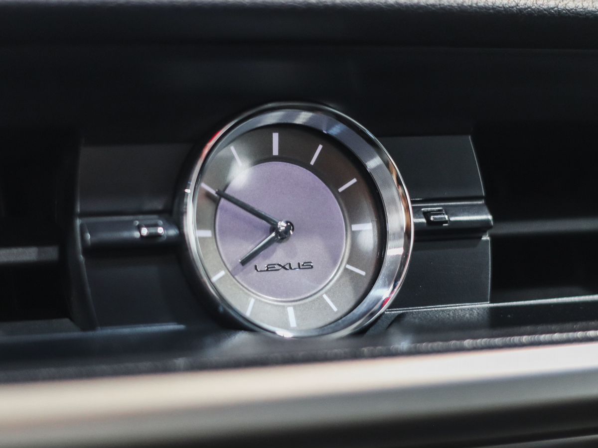 Lexus ES 2015 19 превью