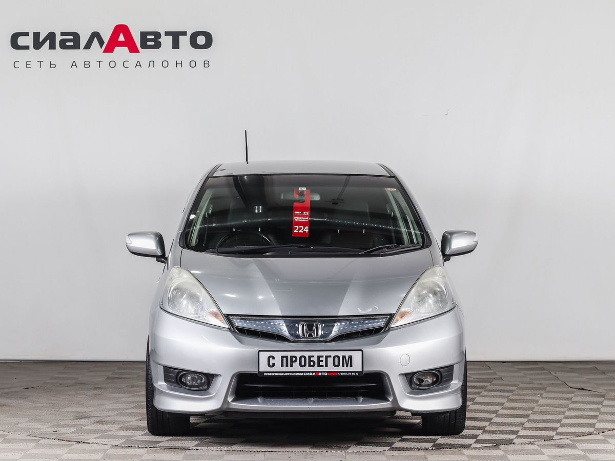 Купить б/у Honda Fit Shuttle 2012 null г., с пробегом 130000 км в  Красноярске: цена 1200000