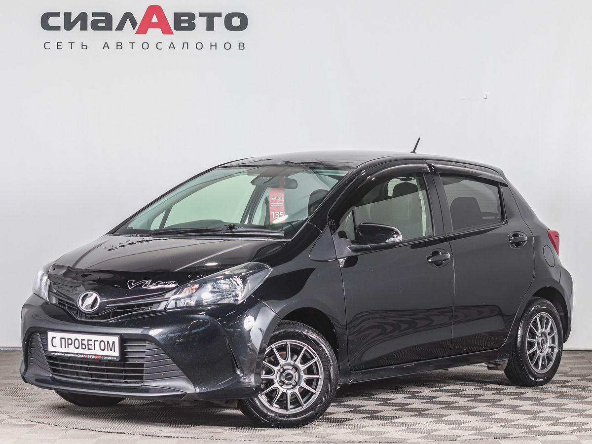 Toyota Vitz 2015 3