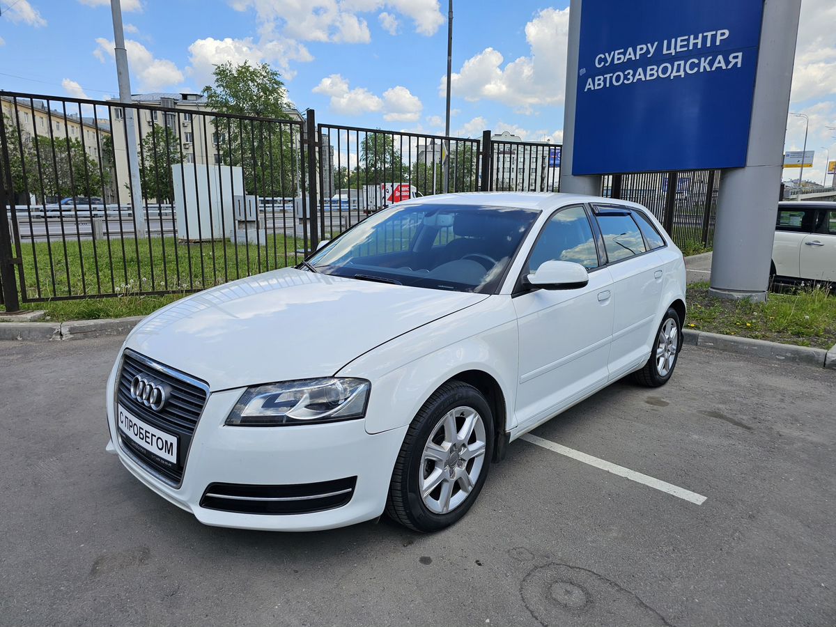 Цена Audi A3 II (8P) Рестайлинг 2 б/у: 709000 ₽ | купить Audi A3 2011 года  в Москве