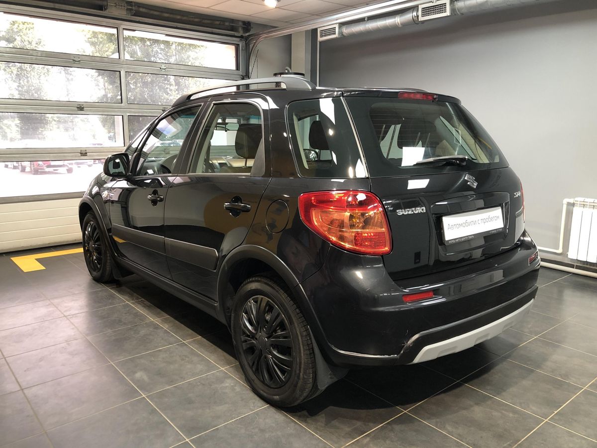 Suzuki SX4, 1.6 л. AT, 2013