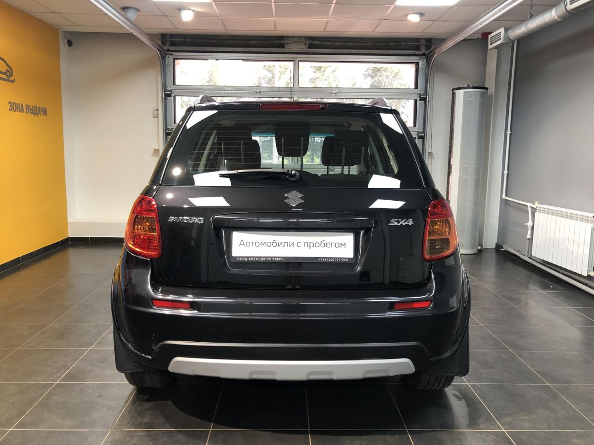 Suzuki SX4, 1.6 л. AT, 2013