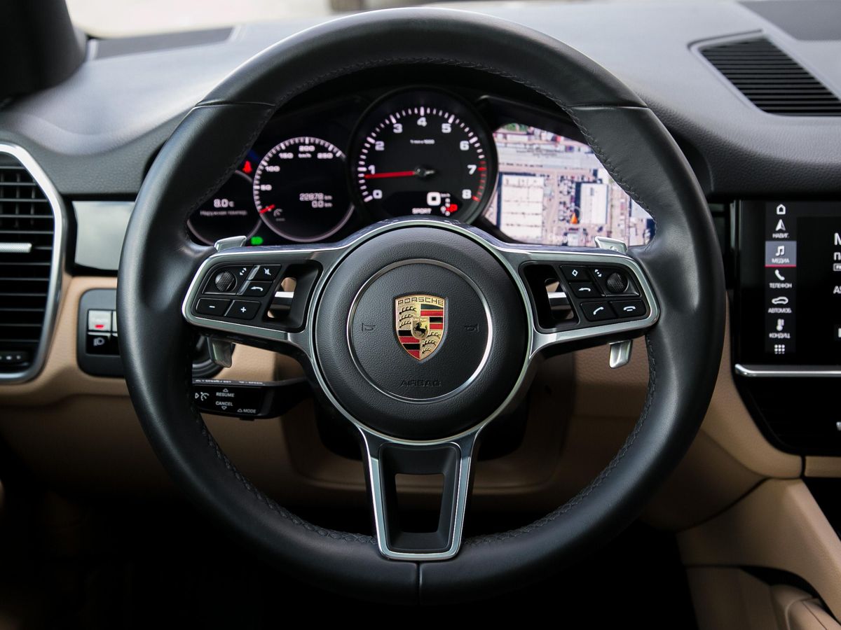 2019 Porsche Cayenne III, Коричневый, 7499000 рублей - вид 14