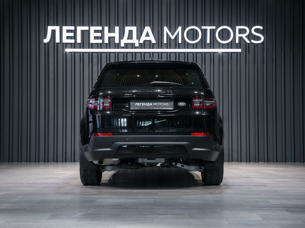 2020 Land Rover Discovery Sport I Рестайлинг, Черный, 4990000 рублей, вид 4
