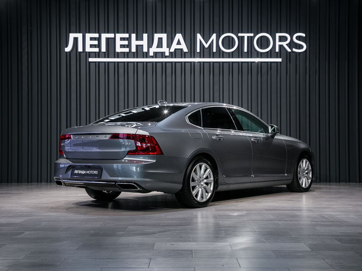 2017 Volvo S90 II, Серебро, 2705000 рублей - вид 4