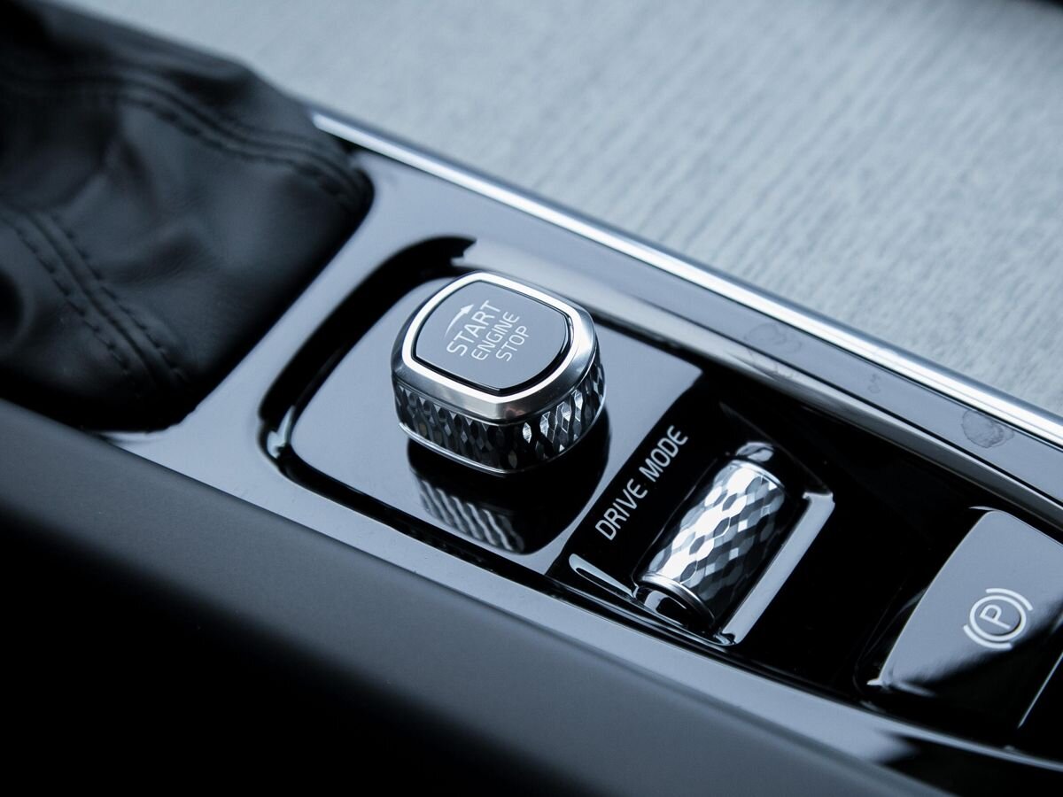 2020 Volvo XC60 II, Серый, 5655000 рублей - вид 26