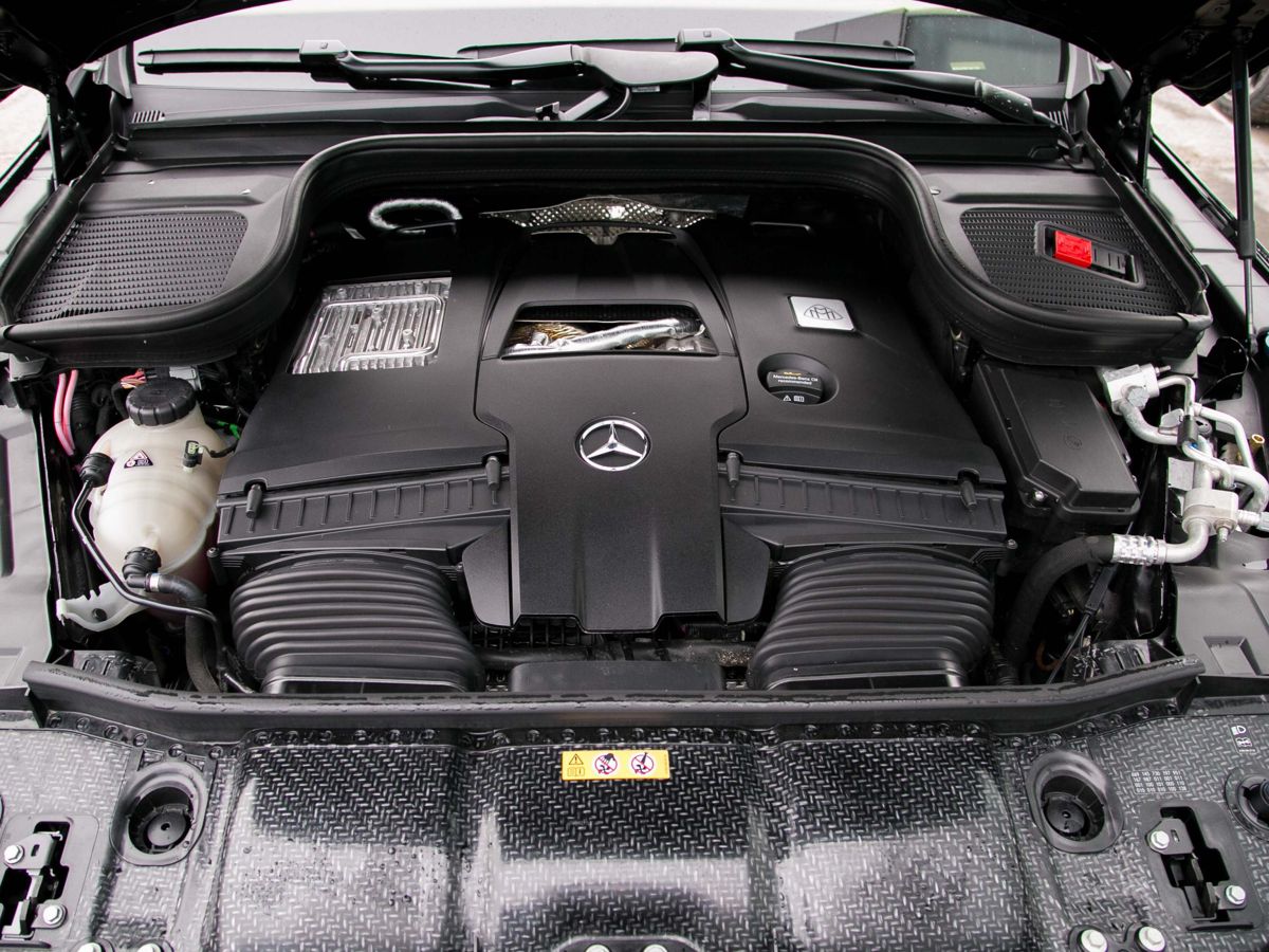 2021 Mercedes-Benz Maybach GLS I, Черный, 22000000 рублей - вид 39