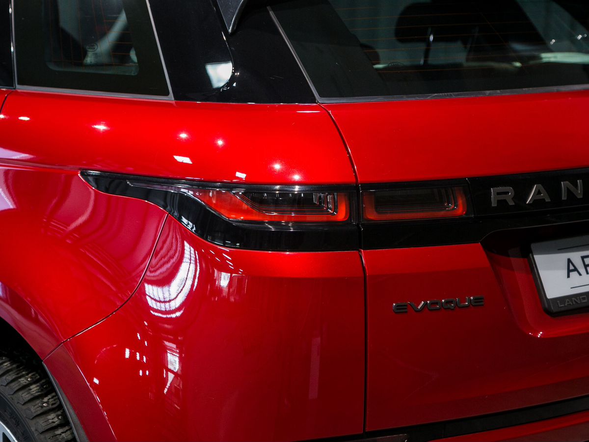 2020 Land Rover Range Rover Evoque II, Красный, 4895000 рублей - вид 11