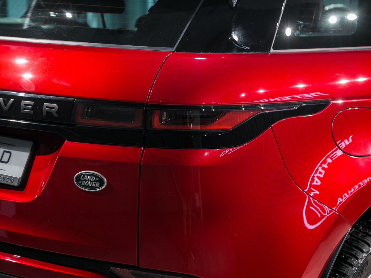2020 Land Rover Range Rover Evoque II, Красный, 4895000 рублей - вид 12